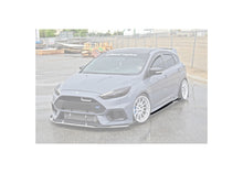 Load image into Gallery viewer, Ford Focus RS (2016-2018), ST (2011-2018) Side Skirts V3